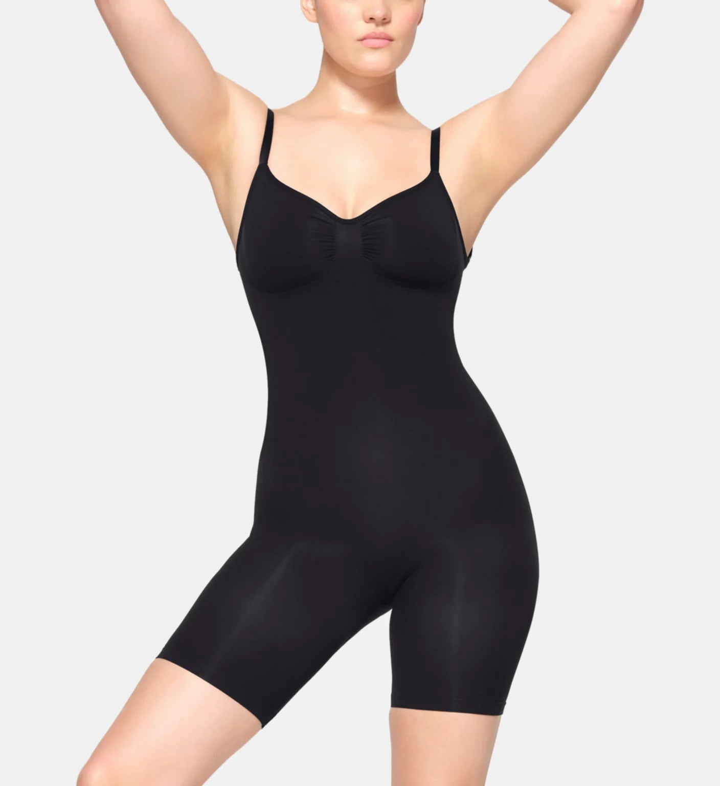 BODY SHORT ULTRA-GAINANT