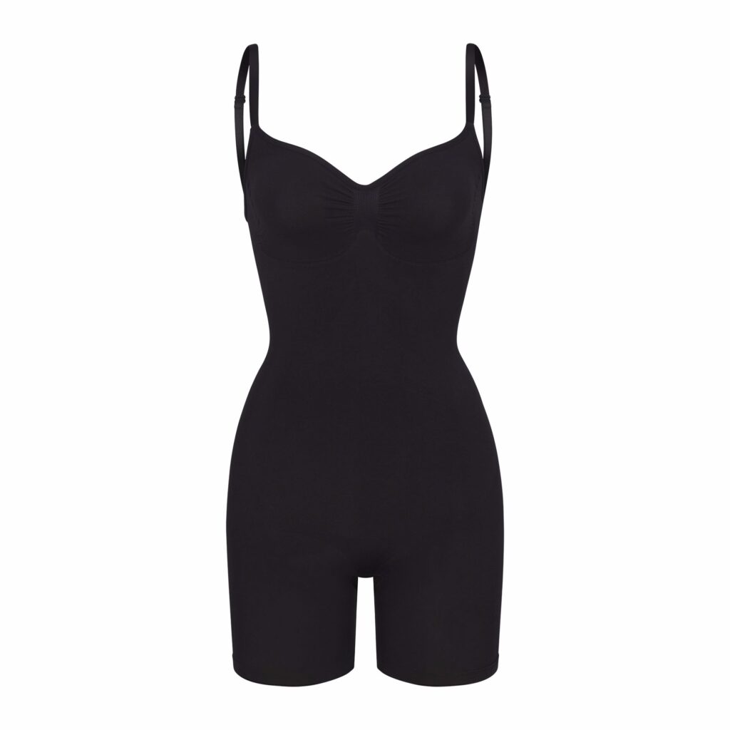 BODY SHORT ULTRA-GAINANT